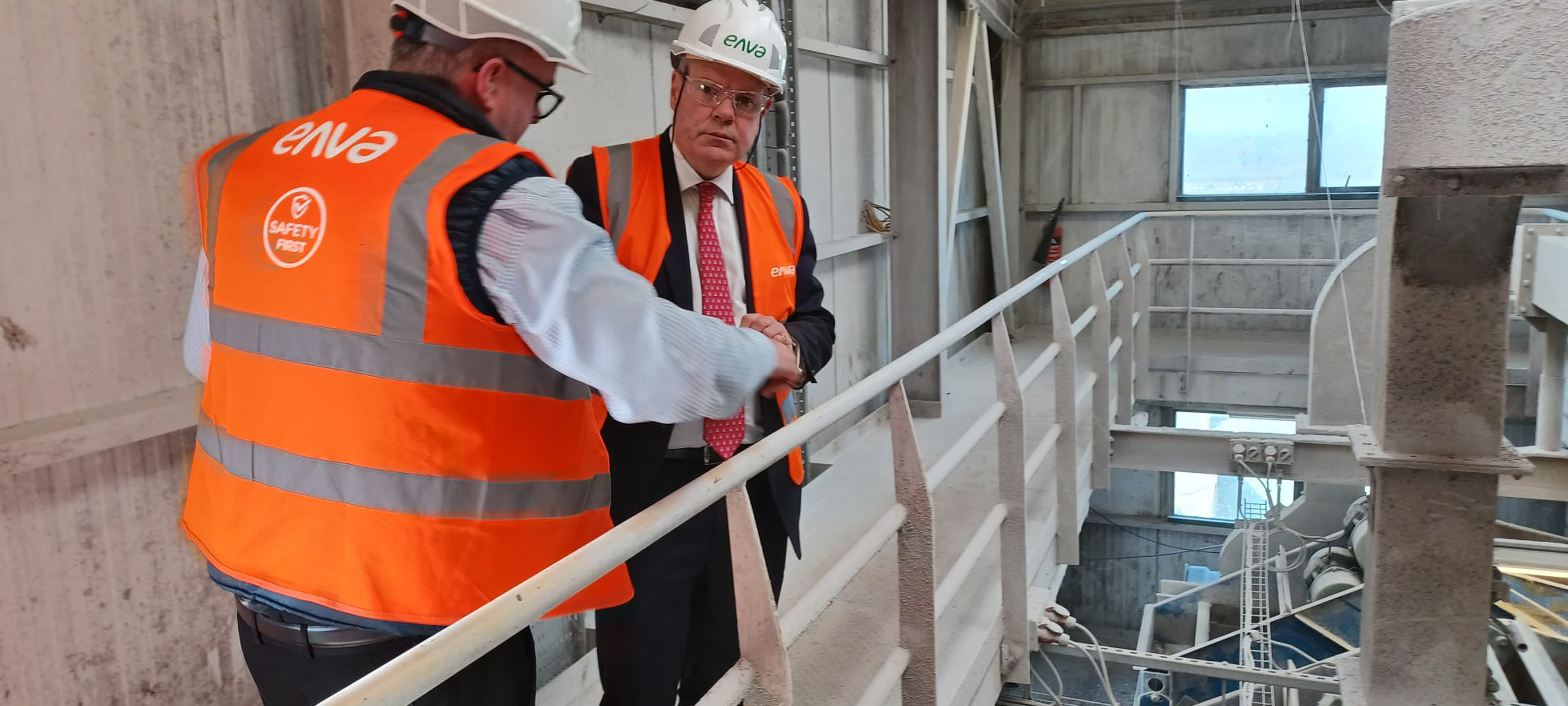 Minister of State, Northern Ireland, visits Enva’s glass recycling facility